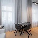 Lutsu Residents - Unique In Old Town, Keyless Appartement Tartu