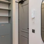 Апартаменты Lutsu Residents - Unique In Old Town, Keyless
