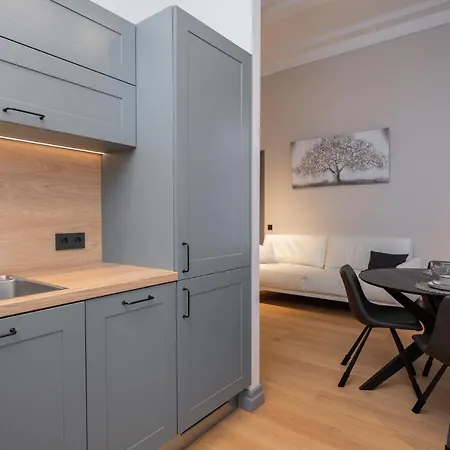 Lutsu Residents - Unique In Old Town, Keyless تارتو