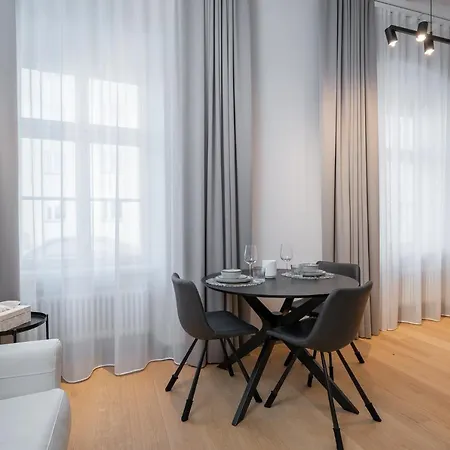 Lutsu Residents - Unique In Old Town, Keyless شقة تارتو