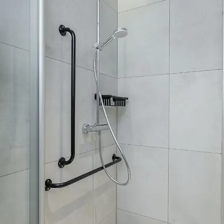 Lutsu Residents - Unique In Old Town, Keyless شقة *