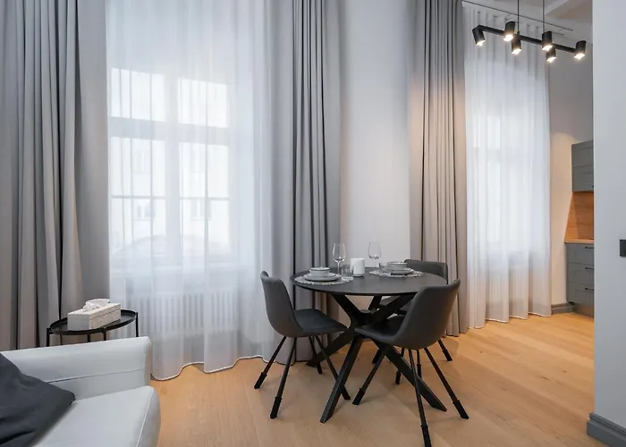 Lutsu Residents - Unique In Old Town, Keyless Apartament Tartu