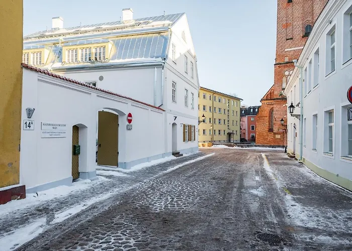 Lutsu Residents - Unique In Old Town, Keyless Apartament *