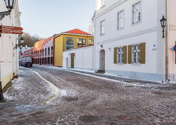 Lutsu Residents - Unique In Old Town, Keyless