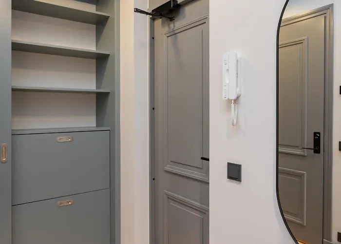 Apartament Lutsu Residents - Unique In Old Town, Keyless