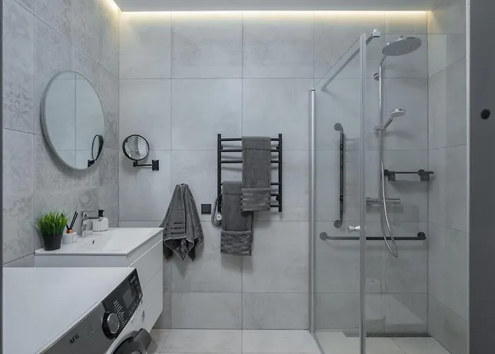 Lutsu Residents - Unique In Old Town, Keyless *