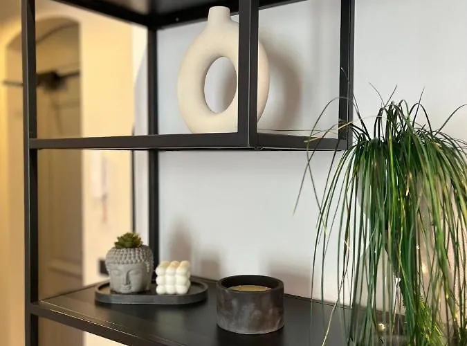 Lutsu Residents - Unique In Old Town, Keyless Apartament Tartu