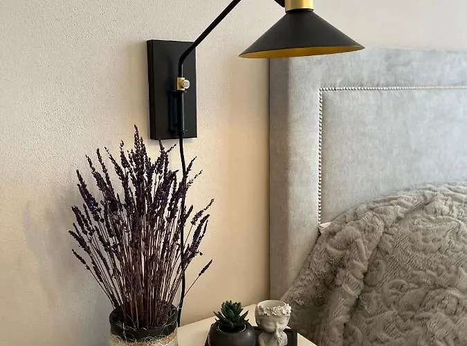 Lutsu Residents - Unique In Old Town, Keyless Apartament Tartu